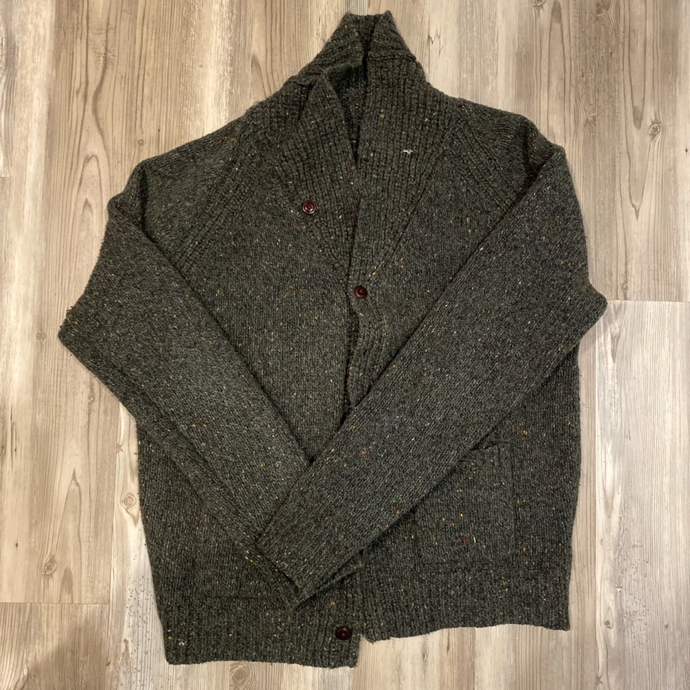 Men’s J.Crew cardigan in heather gray size large